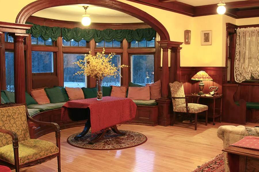 Hartness House Inn, Restaurant and Spa | restaurant | 30 Orchard St, Springfield, VT 05156, USA | 8028852115 OR +1 802-885-2115