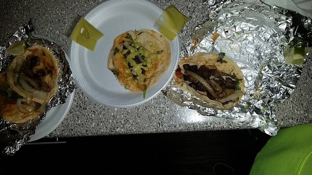 Taqueria Ruby | restaurant | 10610 Jones Rd, Houston, TX 77065, USA | 8322671032 OR +1 832-267-1032