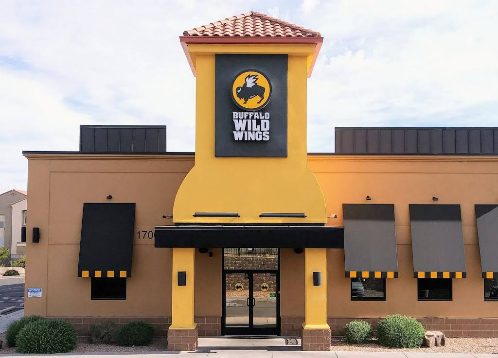 Buffalo Wild Wings | meal takeaway | 1700 Towne Center Ln, Albuquerque, NM 87106, USA | 5052479464 OR +1 505-247-9464
