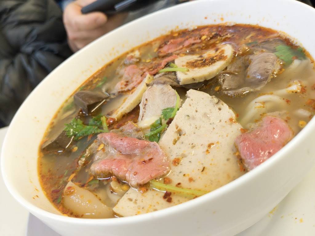 Bún Bò Huế Restaurant | restaurant | 7002 SE 82nd Ave, Portland, OR 97266, USA | 5037711141 OR +1 503-771-1141