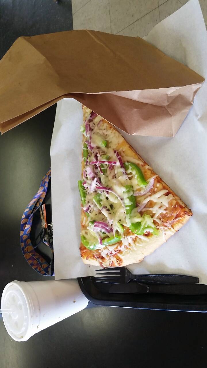 Bacci Pizza | restaurant | 1222 W Bradley Ave, Peoria, IL 61606, USA | 3096762222 OR +1 309-676-2222