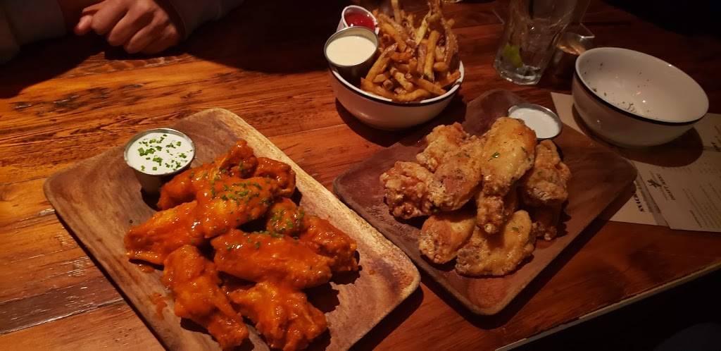 The Headless Horseman | restaurant | 119 E 15th St, New York, NY 10003, USA | 2127775101 OR +1 212-777-5101