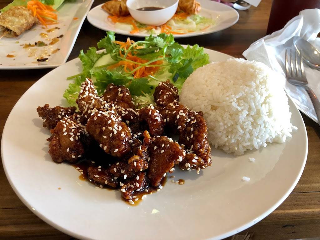 Pho Sure | restaurant | 8822 Huebner Rd, San Antonio, TX 78240, USA | 2105897967 OR +1 210-589-7967