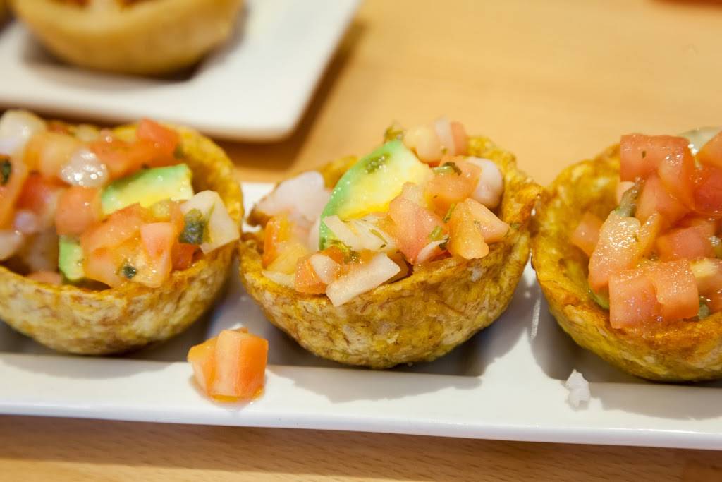 Sabrosura | restaurant | 1200 Castle Hill Ave, Bronx, NY 10462, USA | 7185971344 OR +1 718-597-1344