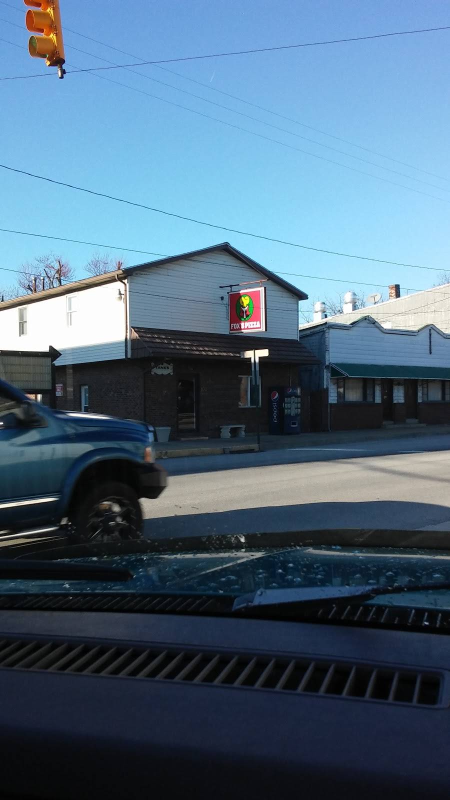 Foxs Pizza Den | restaurant | 100 Morgantown St, Smithfield, PA 15478, USA | 7245691650 OR +1 724-569-1650