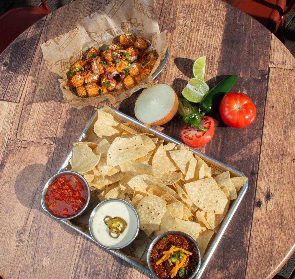 Tin Roof | restaurant | 3921 Shelbyville Rd, Louisville, KY 40207, USA | 5028951914 OR +1 502-895-1914