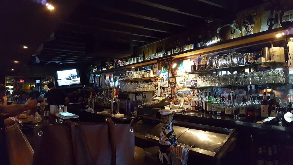 Lakewood Landing | restaurant | 4334, 5818 Live Oak St, Dallas, TX 75214, USA | 2148232410 OR +1 214-823-2410