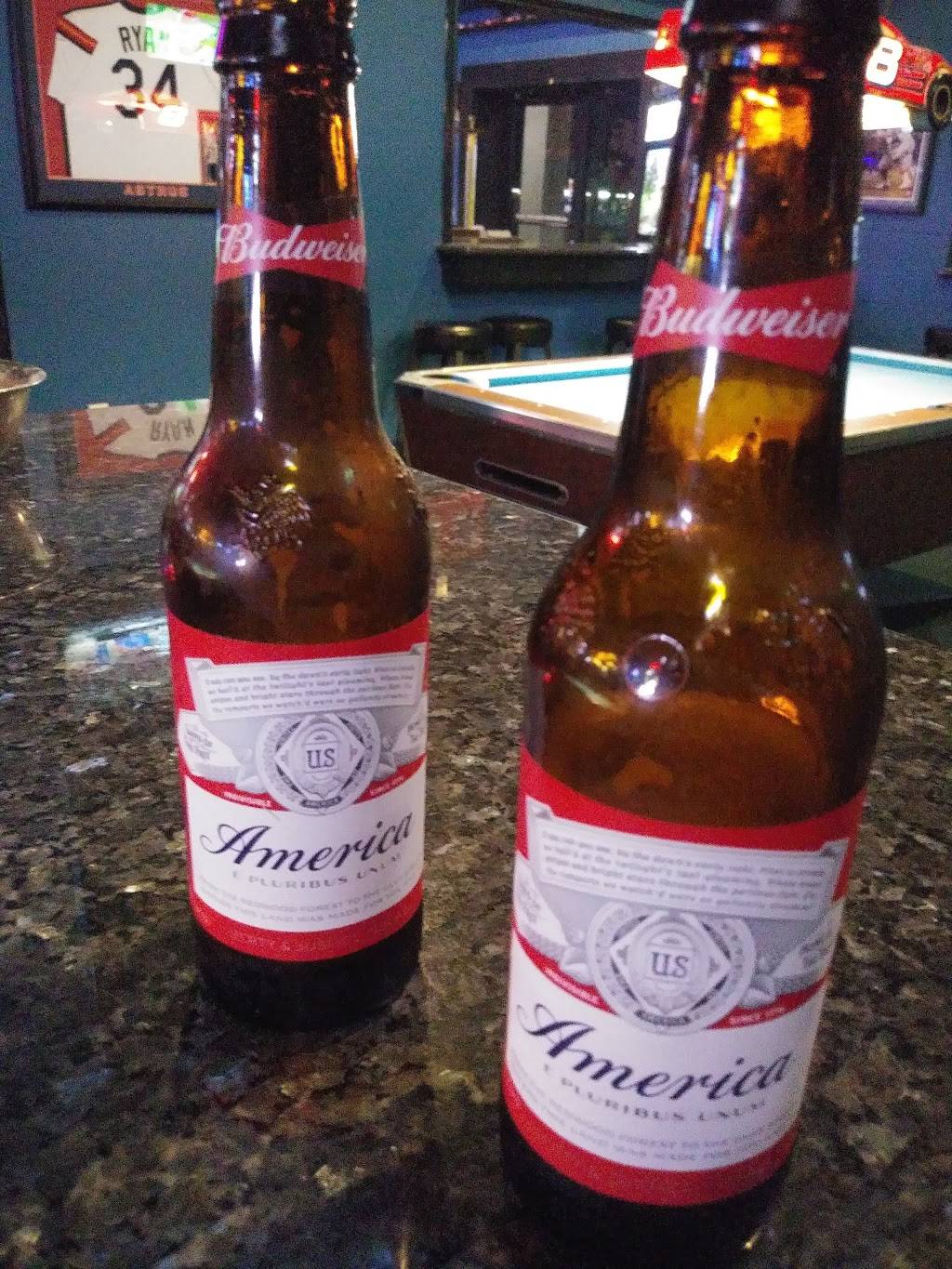 Outlaw Rays Grill & Bar | restaurant | 14028 FM 2100, Crosby, TX 77532, USA | 2813288460 OR +1 281-328-8460