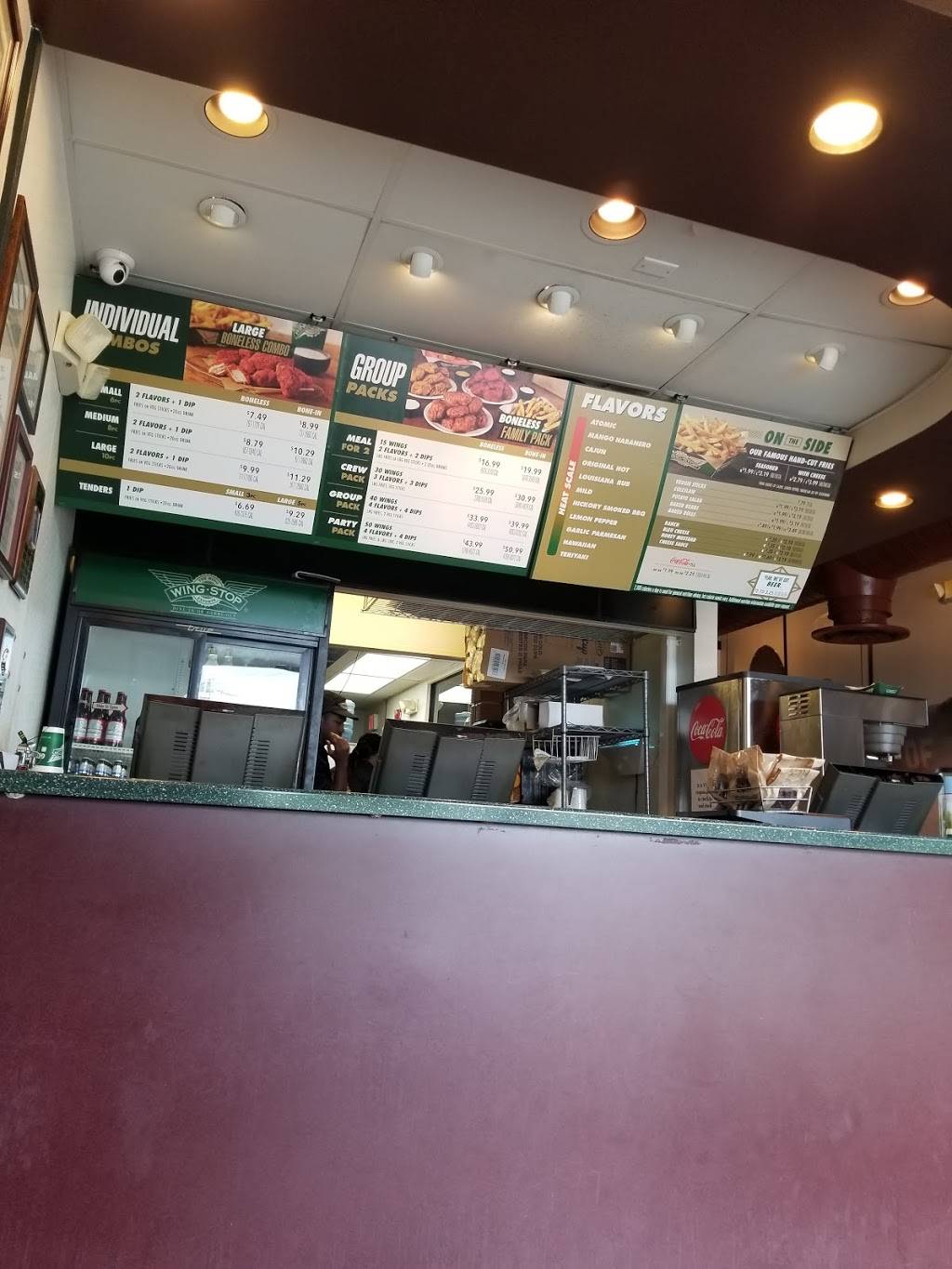 Wingstop | meal delivery | 111 E Blackstock Rd Ste 200, Spartanburg, SC 29301, USA | 8645417617 OR +1 864-541-7617