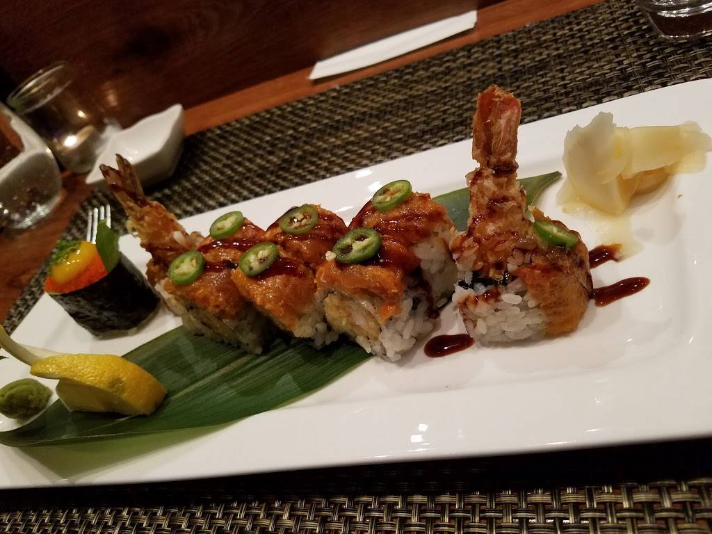 Red Lantern Sushi & Asian Kitchen | restaurant | 9 W Mill Rd, Long Valley, NJ 07853, USA | 9088677486 OR +1 908-867-7486