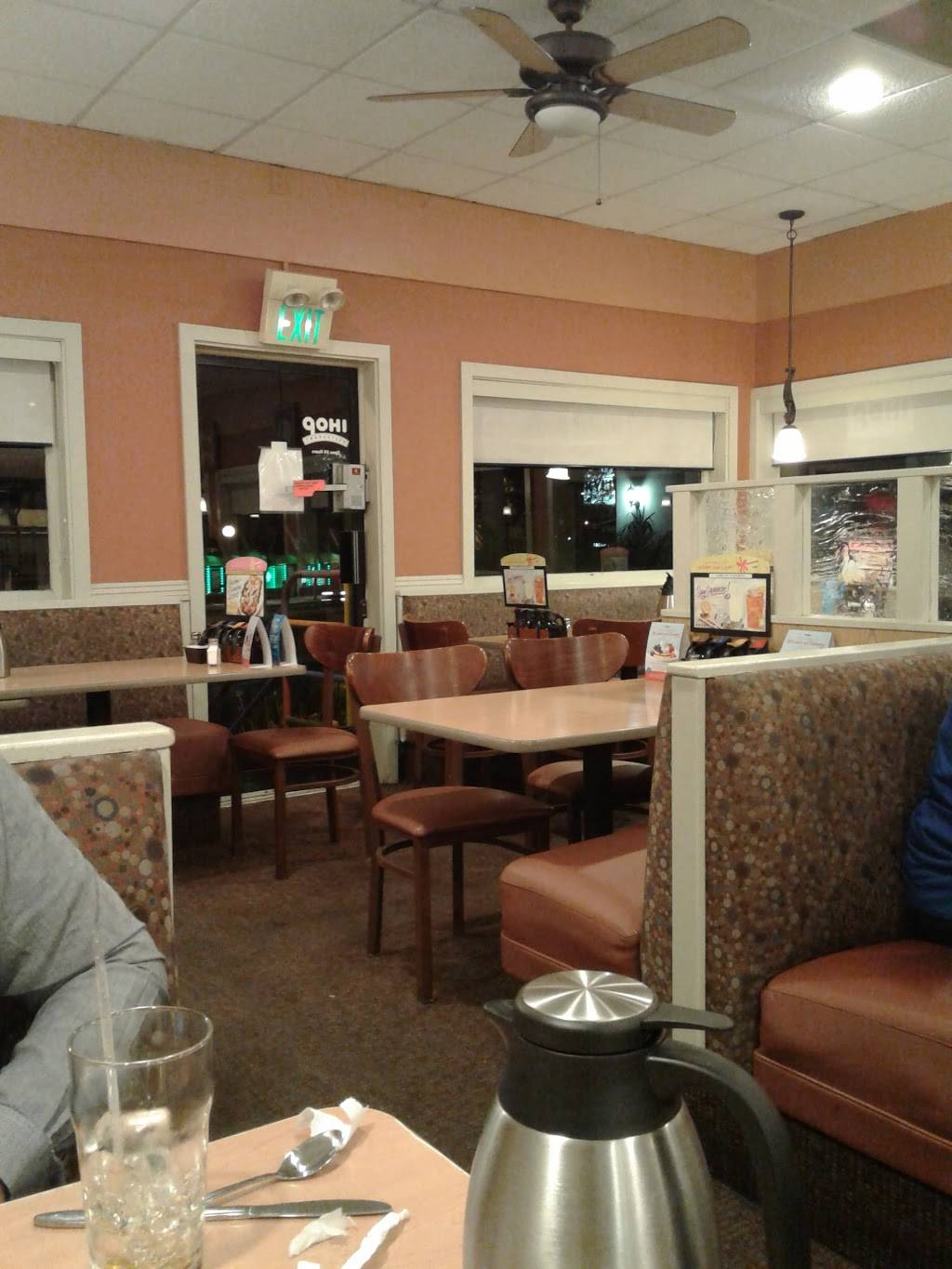 IHOP | restaurant | 8461 Santa Monica Blvd, Los Angeles, CA 90069, USA | 3236565468 OR +1 323-656-5468