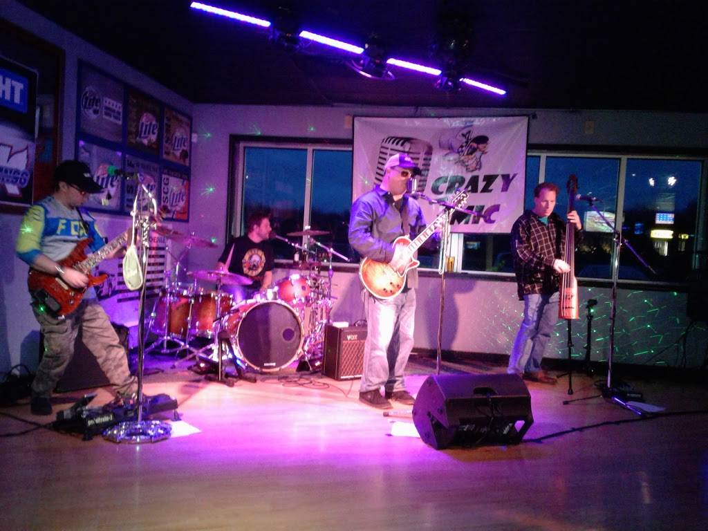 Nob Hill Bar & Grill | restaurant | 4218 S Sprinkle Rd, Kalamazoo, MI 49001, USA | 2693492965 OR +1 269-349-2965