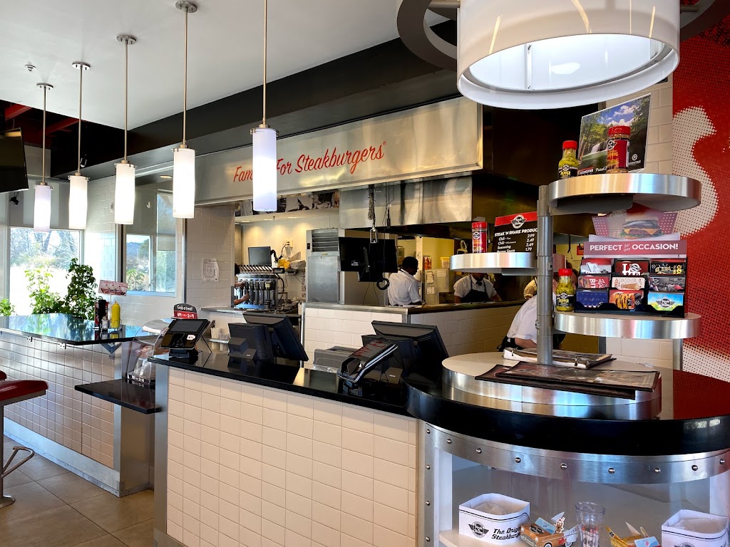 Steak n Shake | restaurant | 2006 E Parkway Dr, Russellville, AR 72802, USA | 4792195400 OR +1 479-219-5400