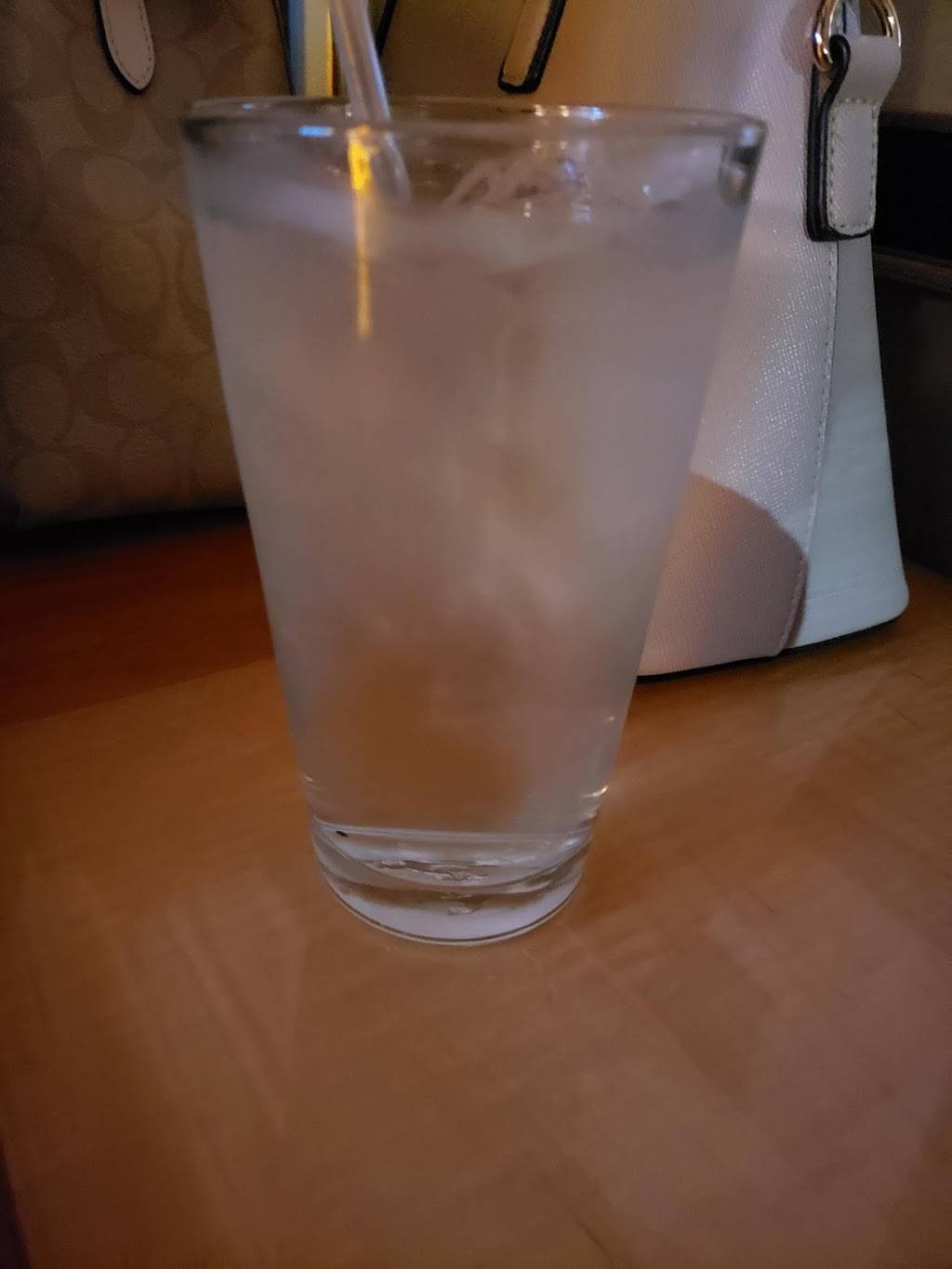 St. Marks Bar | restaurant | 932 4th Ave, Huntington, WV 25701, USA | 3045255040 OR +1 304-525-5040