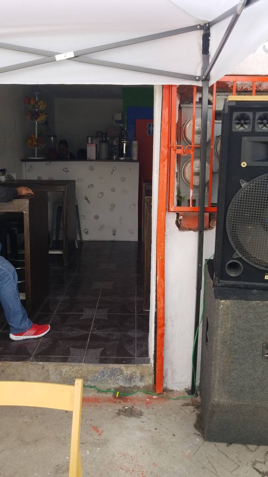 Jugos y antojitos Mexican place | restaurant | 22185, Sanchez Taboada Produtsa, 22185 Tijuana, B.C., Mexico | 016647708458 OR +52 664 770 8458