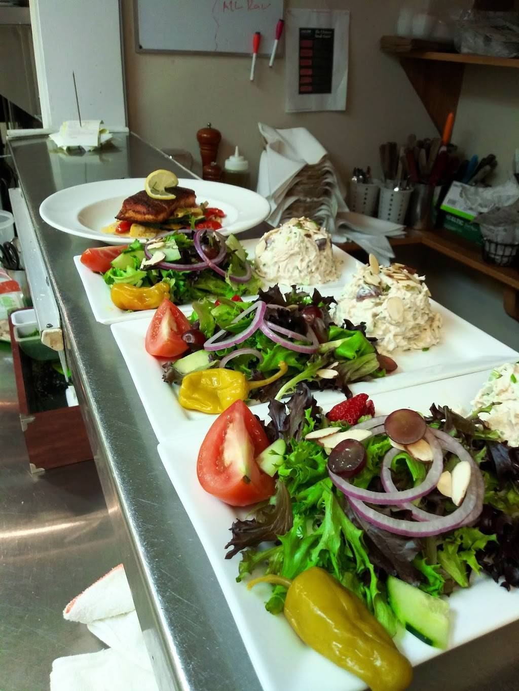 David Grisantis Italian Restaurant | restaurant | 684 W Poplar Ave, Collierville, TN 38017, USA | 9018611777 OR +1 901-861-1777