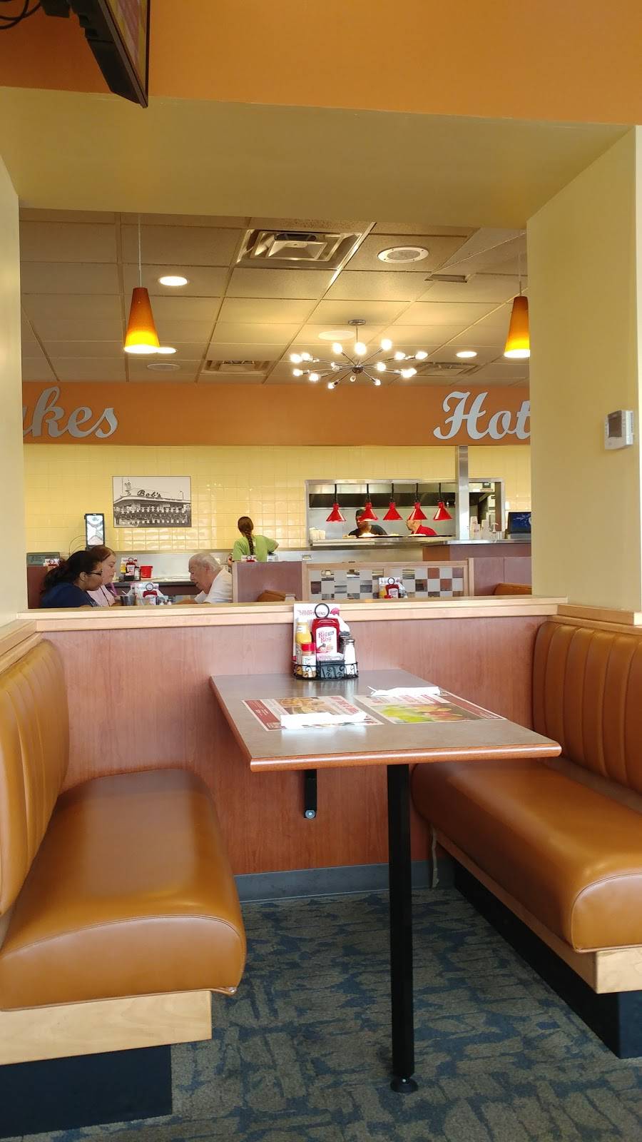 BIG BOY | restaurant | 12920 Brookpark Rd, Cleveland, OH 44130, USA | 2164334660 OR +1 216-433-4660