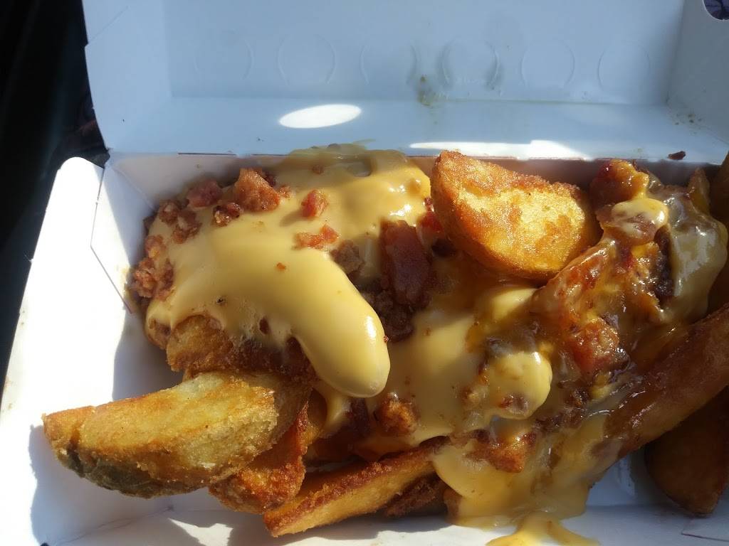 Jack in the Box | restaurant | 339 Paradise Rd, Modesto, CA 95351, USA | 2095210194 OR +1 209-521-0194