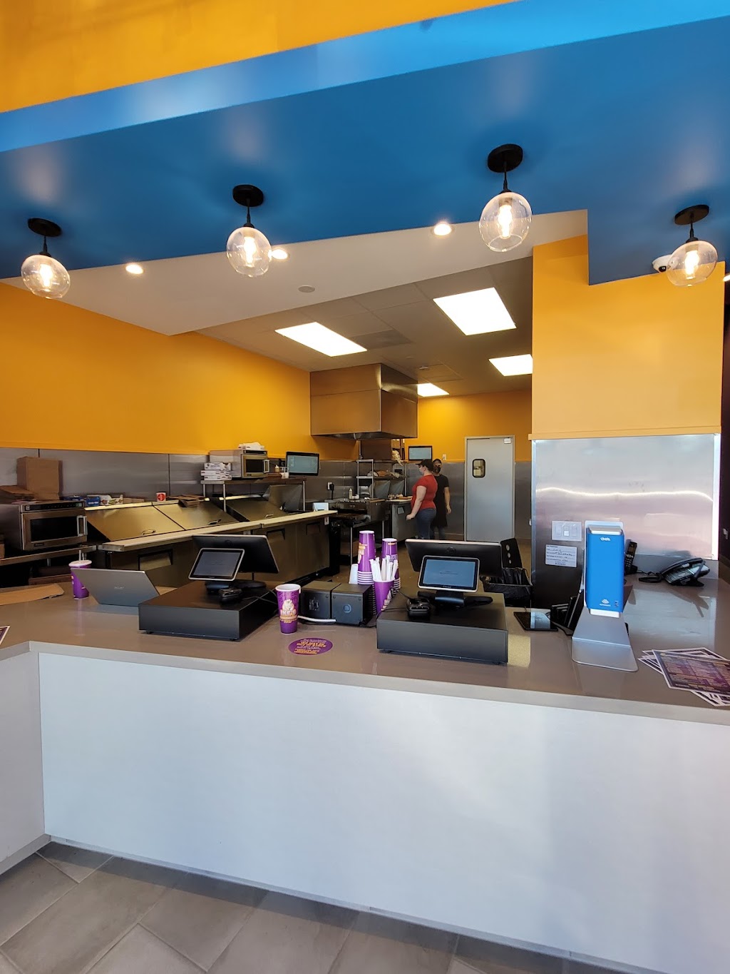 Ikes Love & Sandwiches | restaurant | 2518 Rice Boulevard Suite A, Houston, TX 77005, USA | 8322038574 OR +1 832-203-8574