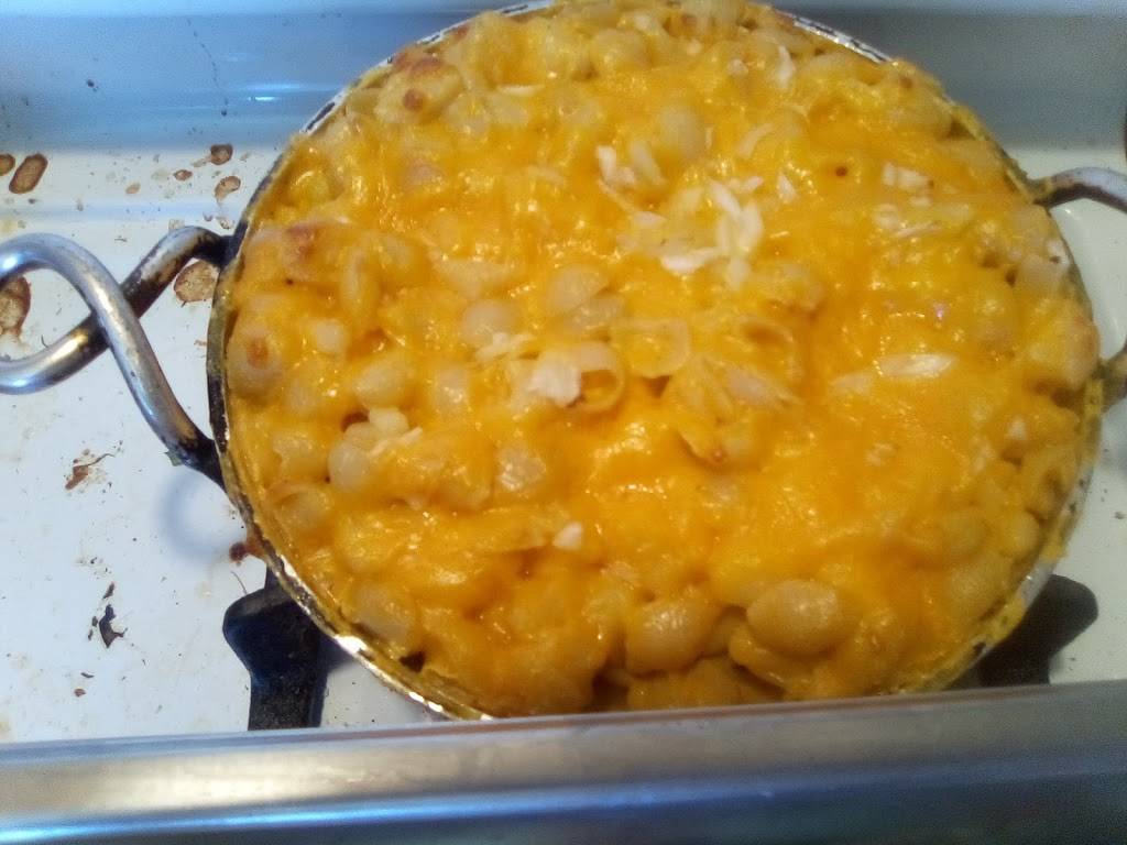 MARNIES SOULFOOD BBQ & DELECTABLE DELIGHTS | restaurant | 66553 Estrella Ave, Desert Hot Springs, CA 92240, USA | 4422343230 OR +1 442-234-3230