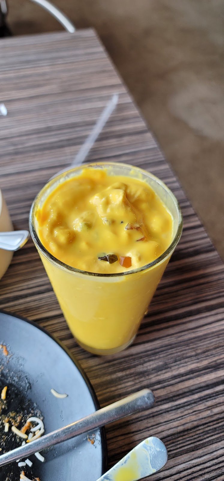 Aroma Indian Cuisine and Bar | restaurant | 4907 N College Ave, Indianapolis, IN 46205, USA | 3177372290 OR +1 317-737-2290