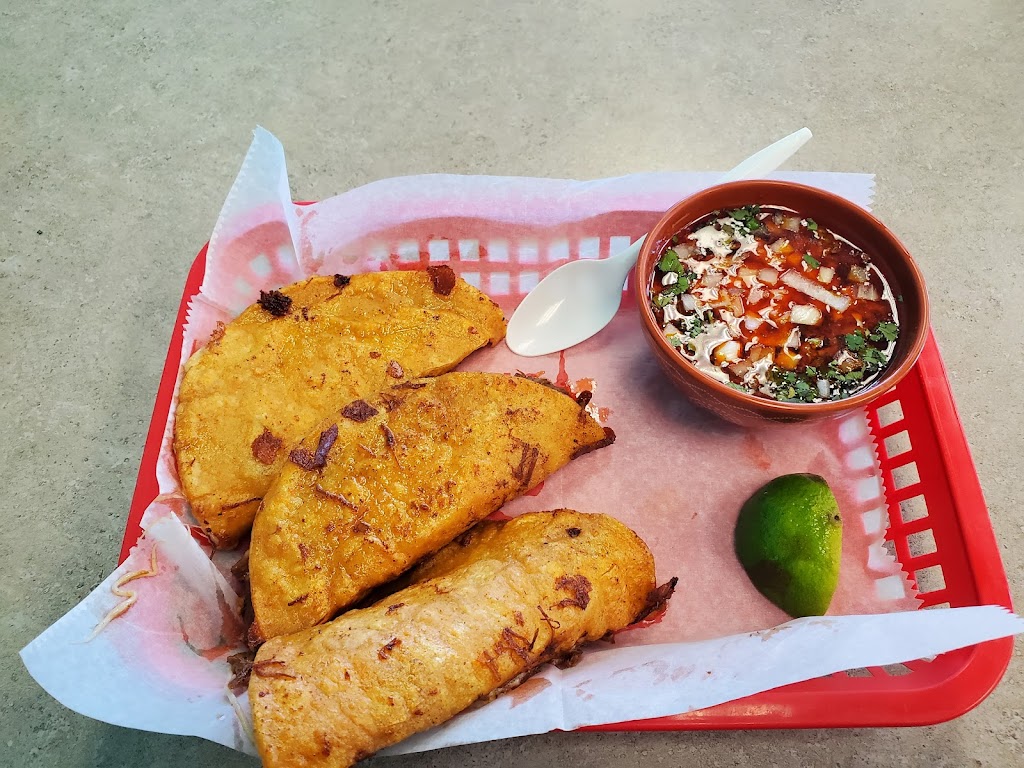 Lil Taco Wrightstown | restaurant | 450 High St #1, Wrightstown, WI 54180, USA | 9205329043 OR +1 920-532-9043