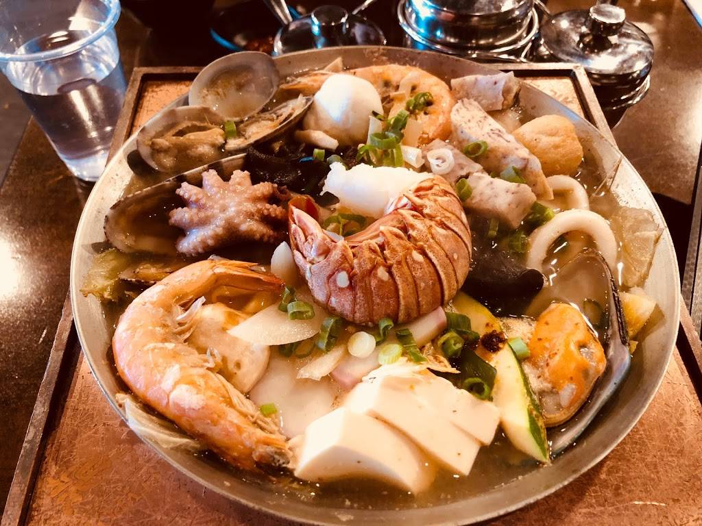 Tasty Pot | restaurant | 423 14th Ave SE, Minneapolis, MN 55414, USA | 6128863837 OR +1 612-886-3837