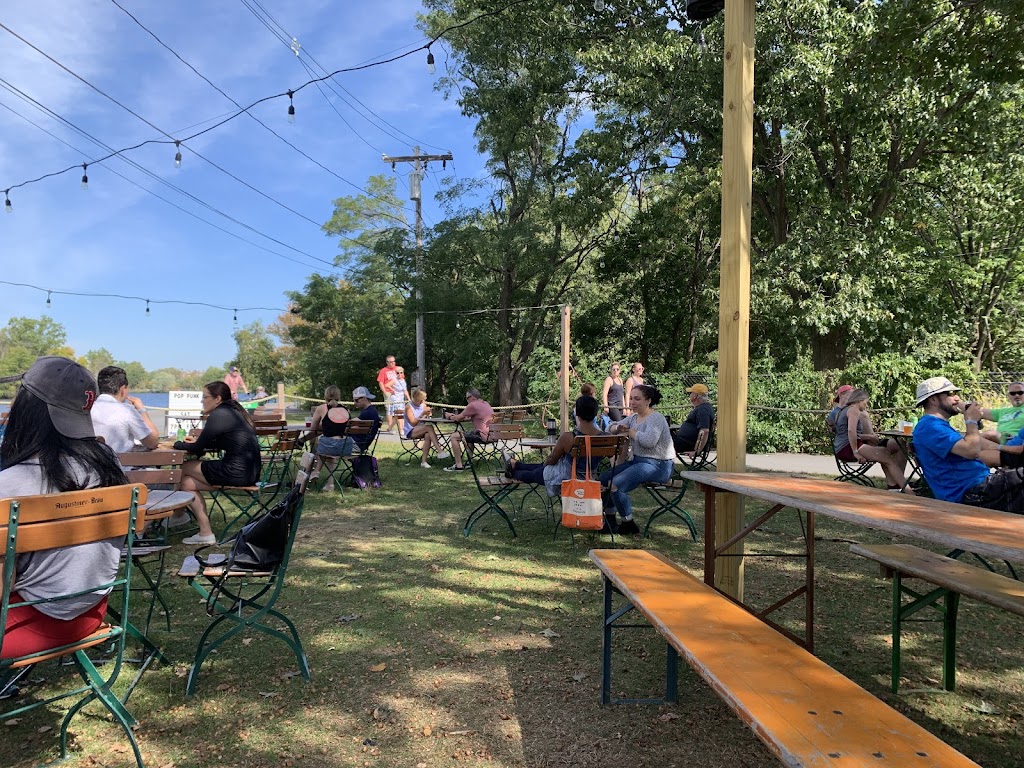 Night Shift Owls Nest Allston | restaurant | BOST-2200577000, Boston, MA 02134, USA | 6172944233 OR +1 617-294-4233