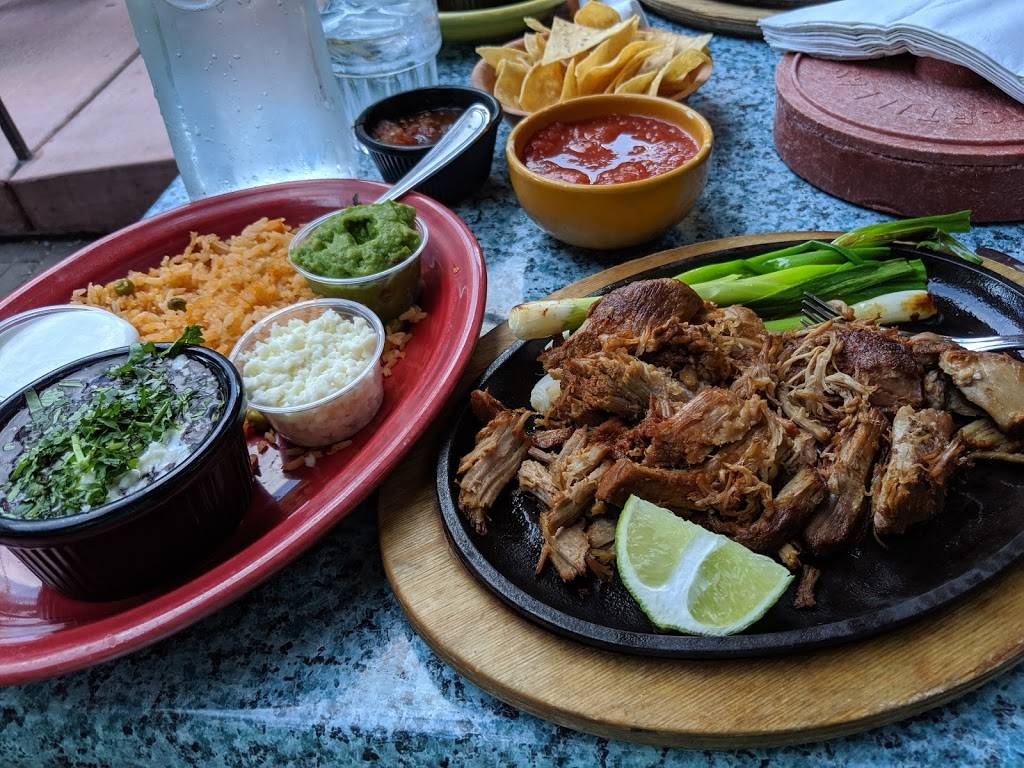 Boca Chica | Restaurante Mexicano & Cantina | restaurant | 11 Cesar Chavez St, St Paul, MN 55107, USA | 6512228499 OR +1 651-222-8499