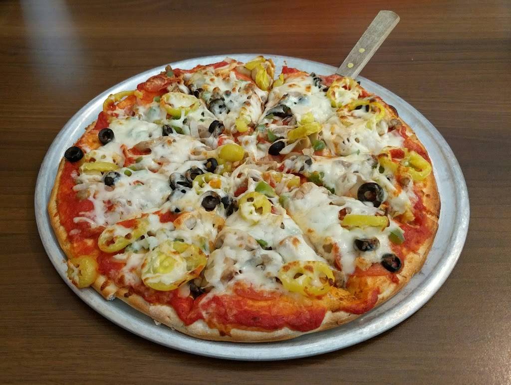 Oasis Pizza Station | restaurant | Liberty St, Barbourville, KY 40906, USA | 6065469239 OR +1 606-546-9239