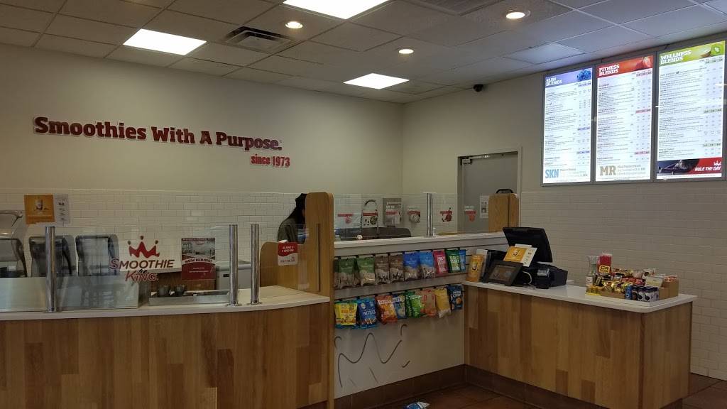 Smoothie King | restaurant | 1913 Gunbarrel Rd #121, Chattanooga, TN 37421, USA | 4234996059 OR +1 423-499-6059