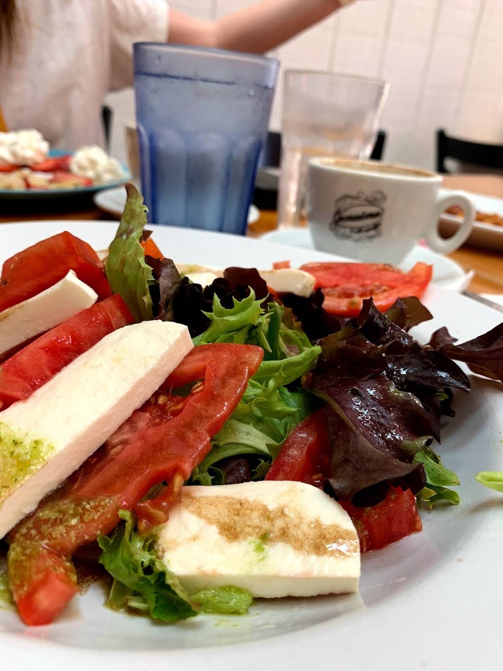 RESTAURANT BONJOUR FRENCH CAFE | restaurant | 5214 Ocean Blvd, Siesta Key, FL 34242, USA | 9413460600 OR +1 941-346-0600