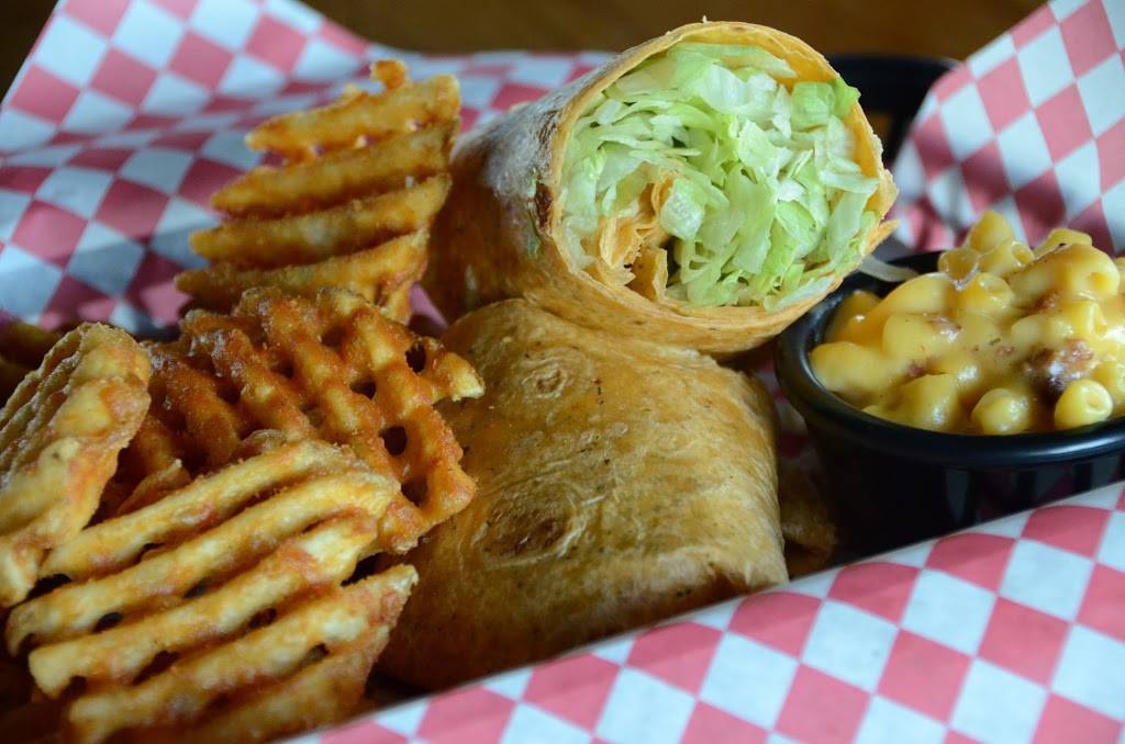 Red Zone Pub & Grill | restaurant | 403 W High St, Milton, WI 53563, USA | 6088689126 OR +1 608-868-9126