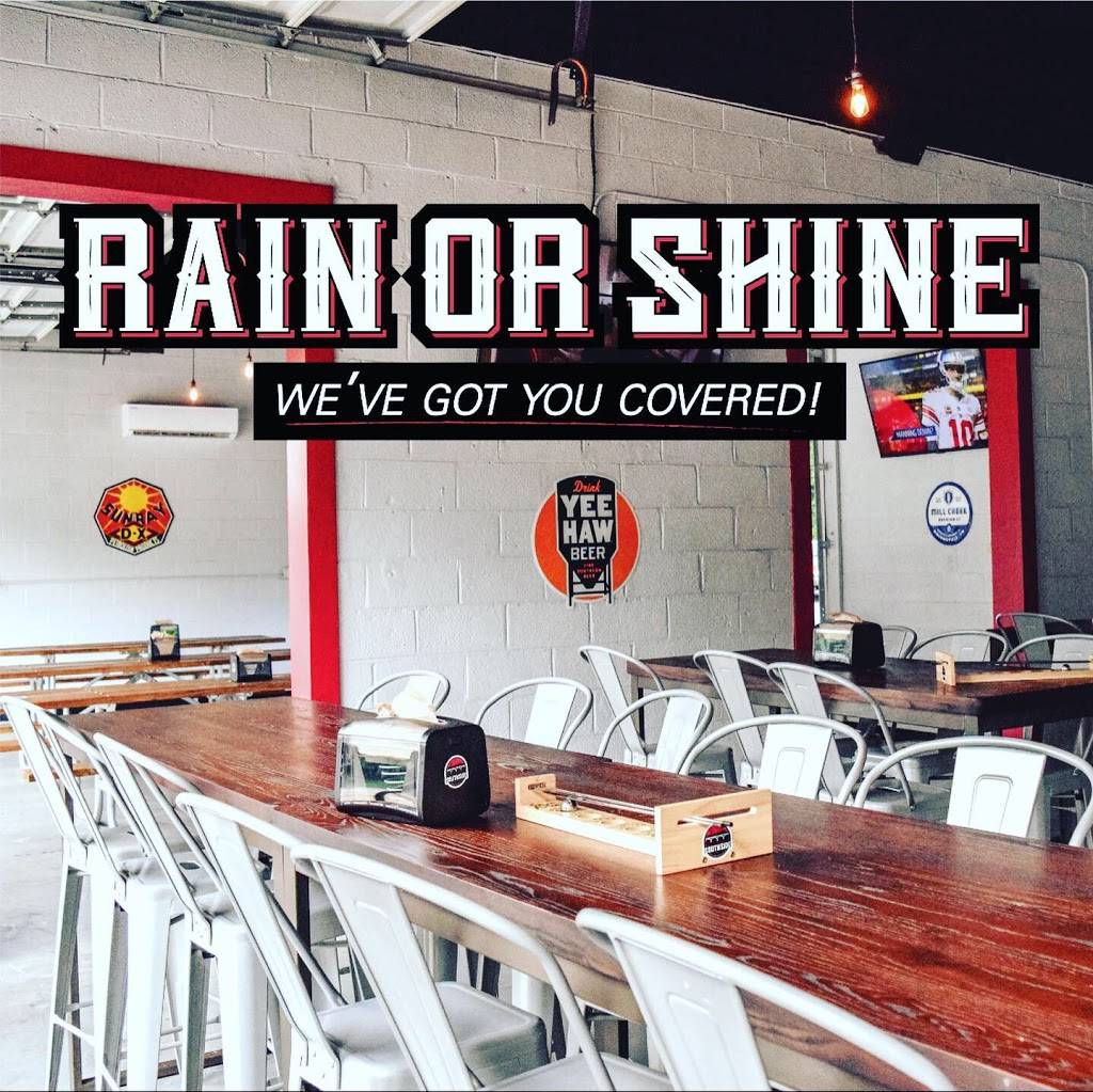 SouthSide Garage | restaurant | 1014 Sevier Ave, Knoxville, TN 37920, USA | 8652302188 OR +1 865-230-2188