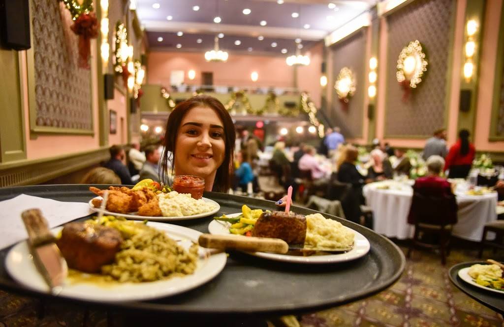 Magnolias @ the Ritz | restaurant | 621 Commerce St, West Point, MS 39773, USA | 6625244865 OR +1 662-524-4865