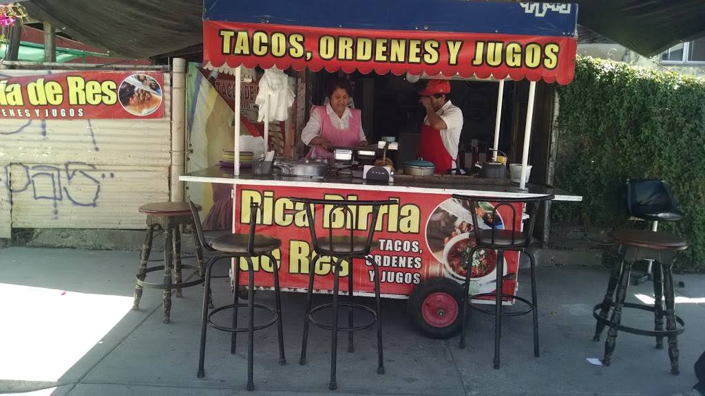 "Birrieria Y Menudo SOL" | restaurant | 22435, J. R. Romero 70, Nueva Tijuana, 22435 Tijuana, B.C., Mexico | 016641918741 OR +52 664 191 8741