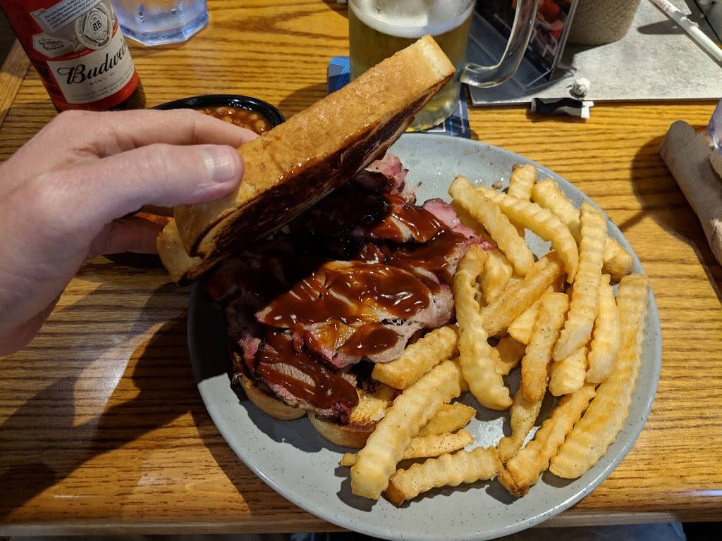 Sonnys BBQ | restaurant | 230 S Temple Ave, Starke, FL 32091, USA | 9049648840 OR +1 904-964-8840