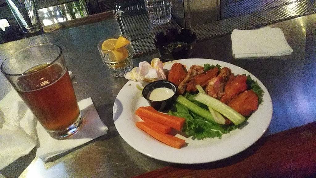 Wizards Sports Cafe | restaurant | 747 S Central Expy, Richardson, TX 75080, USA | 9722350371 OR +1 972-235-0371