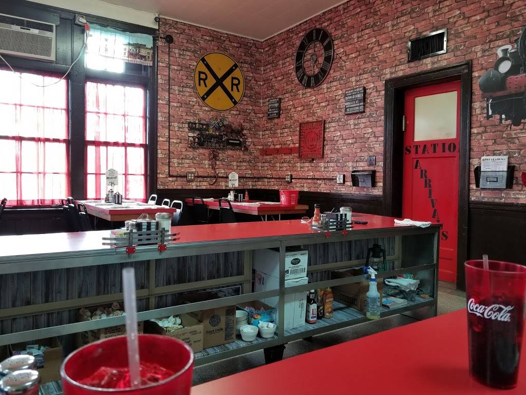 The Station Restaurant | restaurant | 45 Wabash Ave S, Brewster, OH 44613, USA | 3309707061 OR +1 330-970-7061