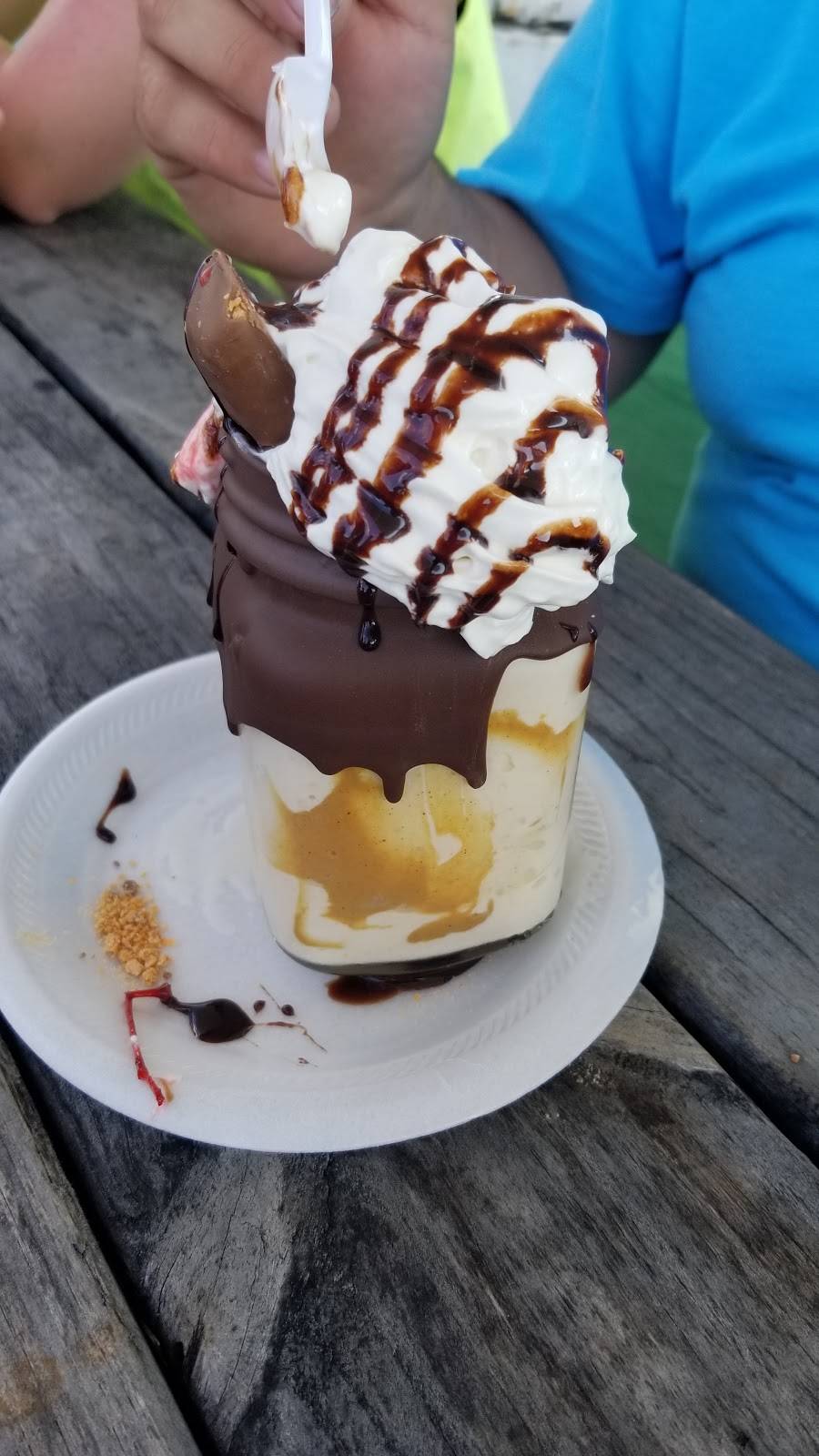 Mars Shaved Ice- Gadsden, AL | restaurant | 346 N Albert Rains Blvd, Gadsden, AL 35901, USA | 2565579807 OR +1 256-557-9807