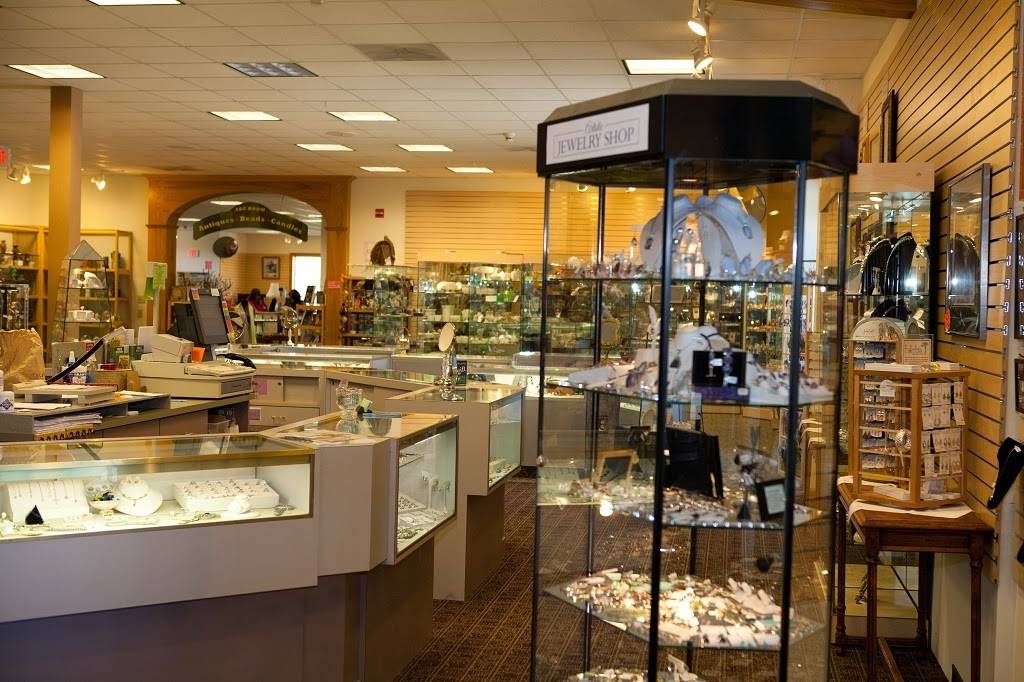 Natures Art Village | shopping mall | 1650 Hartford-New London Turnpike, Oakdale, CT 06370, USA | 8604434367 OR +1 860-443-4367