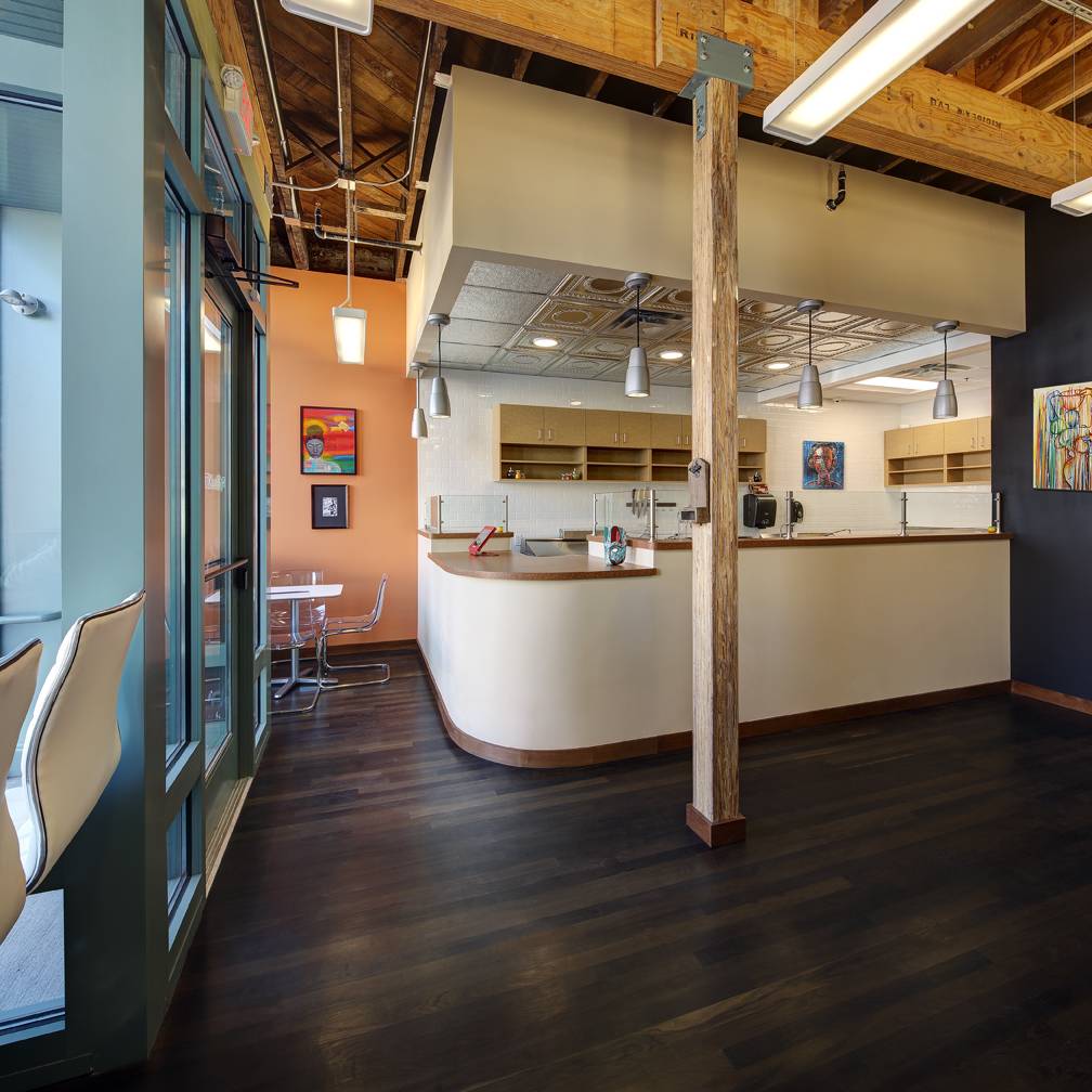 The Juice Kitchen | restaurant | 1617 W North Ave, Milwaukee, WI 53205, USA | 4148978635 OR +1 414-897-8635