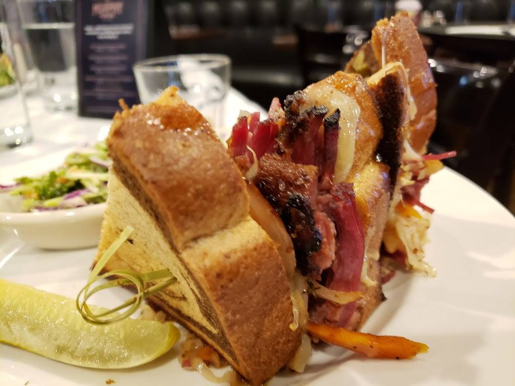 Axels Restaurant - Roseville | restaurant | 2540 Cleveland Ave N, Roseville, MN 55113, USA | 6513673967 OR +1 651-367-3967