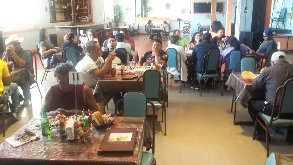 Casa Lara Restaurant | restaurant | 7 Clock Tower Dr, Countryside, IL 60525, USA | 2242762288 OR +1 224-276-2288