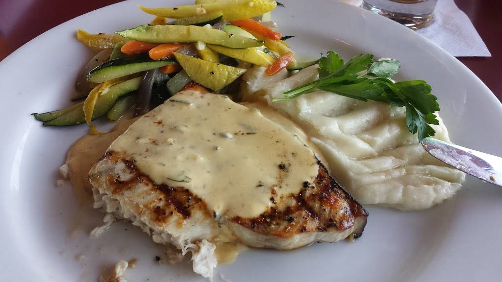 The Big Fish Grill | restaurant | 101 Fishermans Wharf #1, Monterey, CA 93940, USA | 8313727562 OR +1 831-372-7562