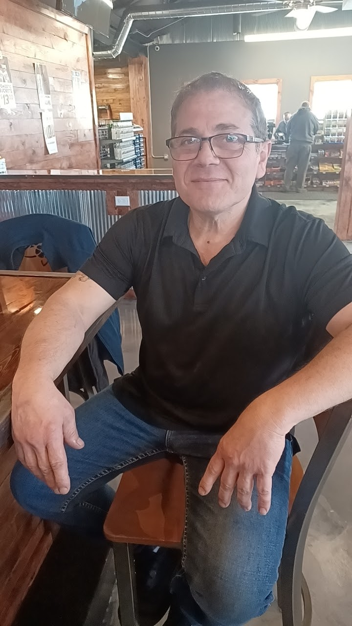 Maddogs Bar & Grill | restaurant | 17800 IL-72, Monroe Center, IL 61052, USA | 8153937086 OR +1 815-393-7086