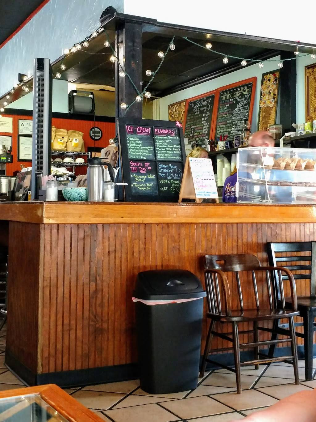 The Scullery Coffee House and Creamery | cafe | 431 Evans St, Greenville, NC 27858, USA | 2523211550 OR +1 252-321-1550