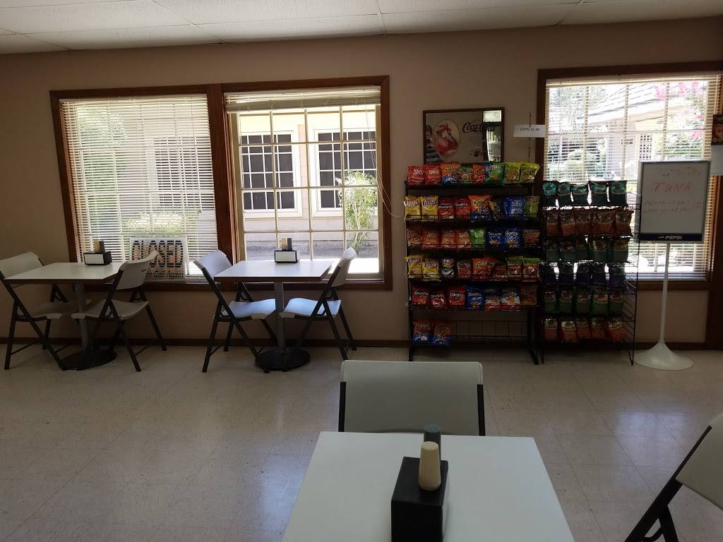 Sandwich Shoppe | meal takeaway | 1939 N Fine Ave # 102, Fresno, CA 93727, USA | 5592511899 OR +1 559-251-1899