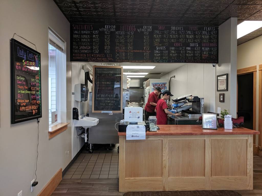 Treat Depot | restaurant | 609 River St, Spooner, WI 54801, USA | 7159391777 OR +1 715-939-1777