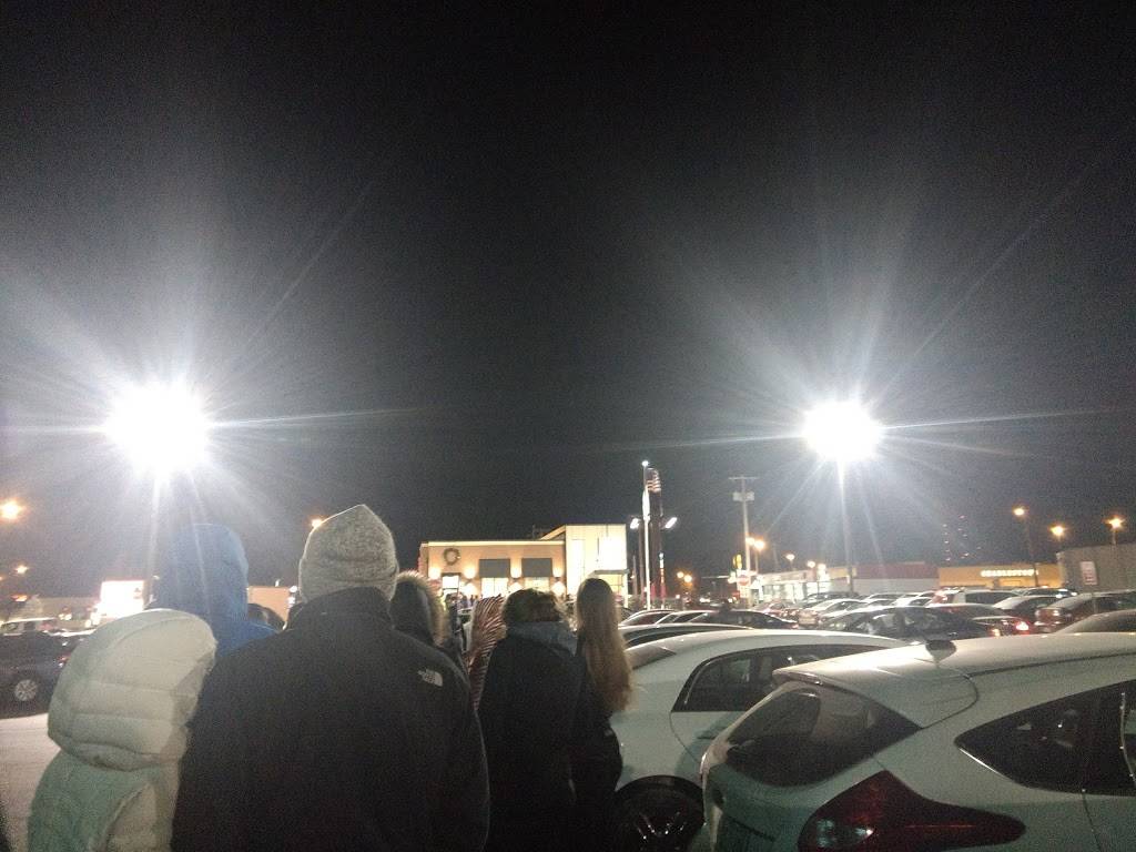 Chick-fil-A | restaurant | 7575 Dodge St, Omaha, NE 68114, USA | 4026146960 OR +1 402-614-6960